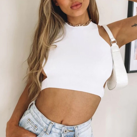 Beginning Boutique | Mazzy Tank - Picture 2 of 7